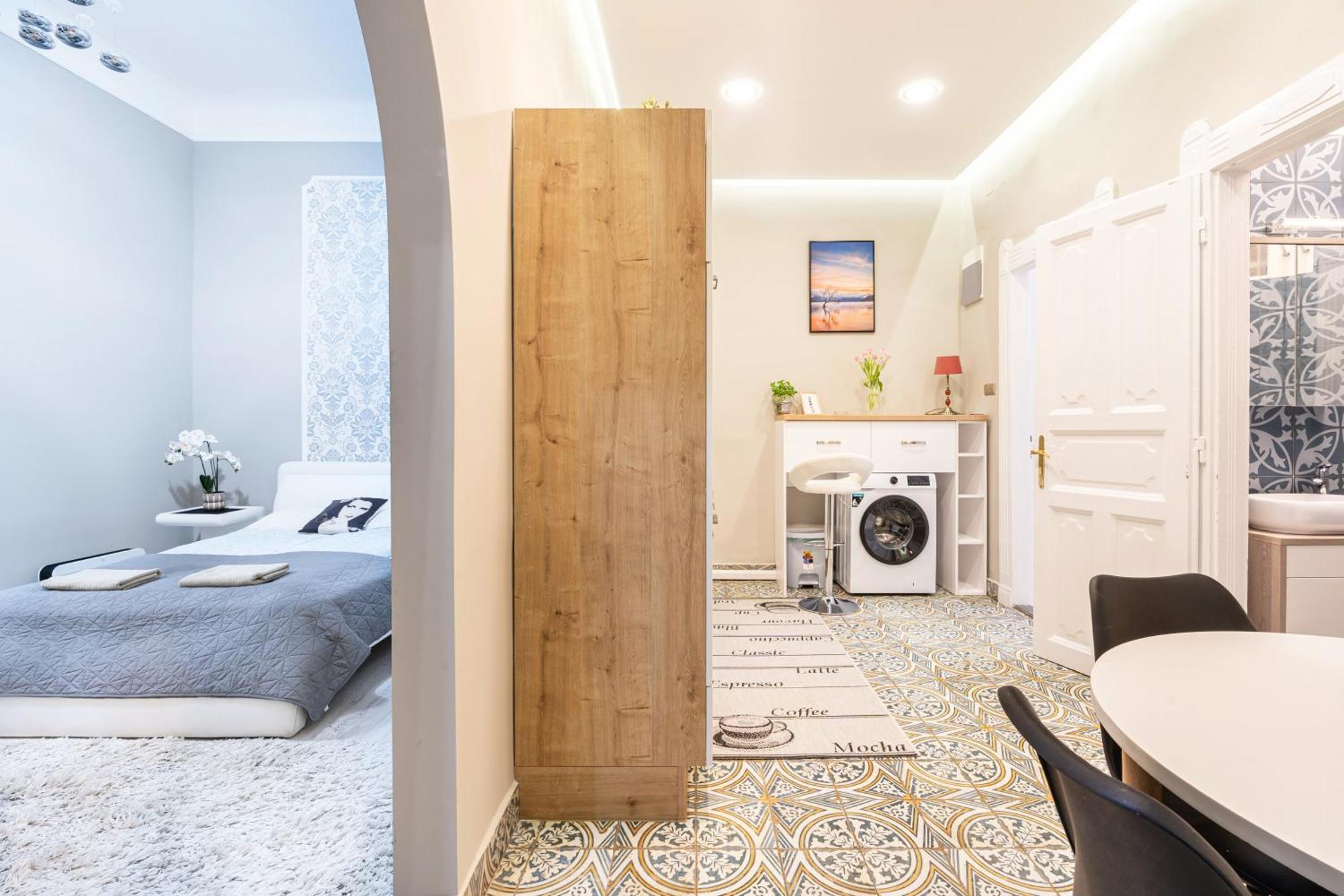 Appartamento Sea Holly - With Perfect Location 2 Separate Bdrms Budapest